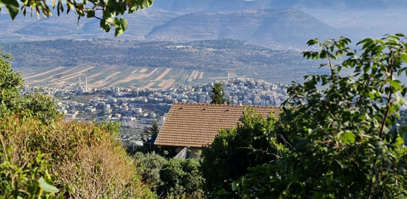 "הנוף הנשקף מהררית / צילום: ליבי לוי"