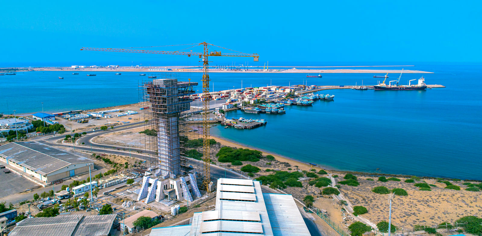 נמל צ'בהאר, על חוף הים הערבי / צילום: ויקיפדיה, Amohammadid