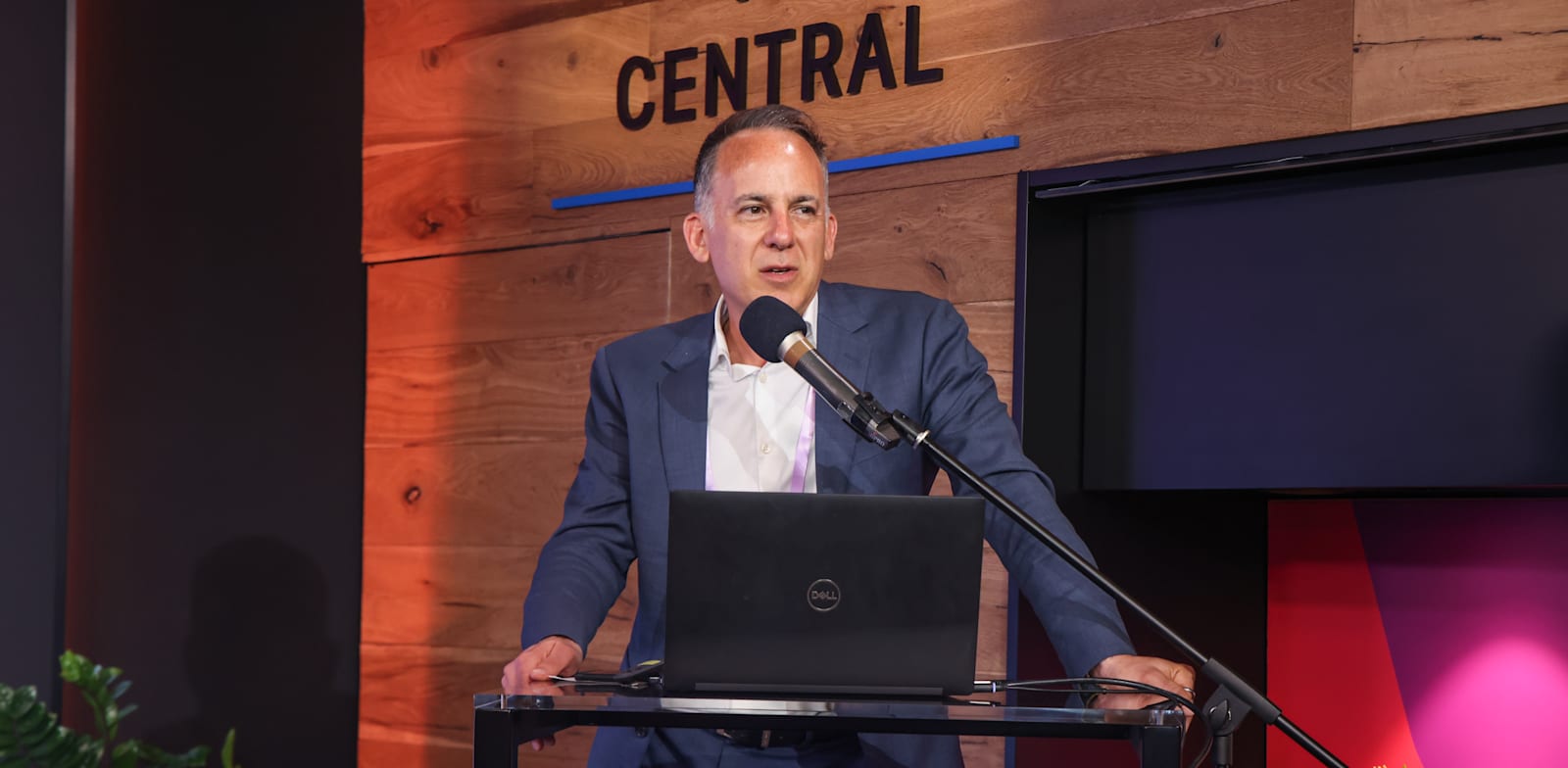 "אבי ספיר, מנהל שותפויות ופיתוח עסקי / צילום: כדיה לוי"