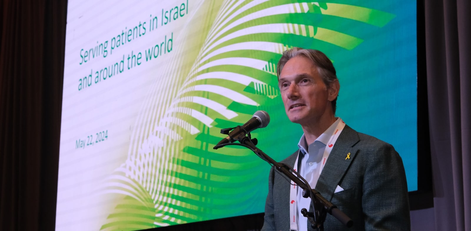 "מנכ"ל טבע, ריצ'רד פרנסיס / צילום: סיון פרג'"