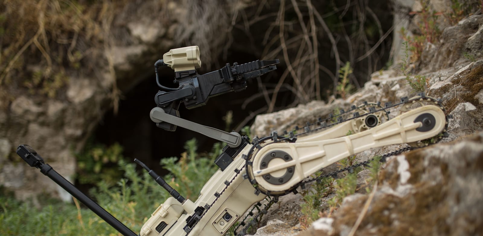 "רובוט ה-MTGR של חברת Roboteam Defense / צילום: Roboteam Defense"