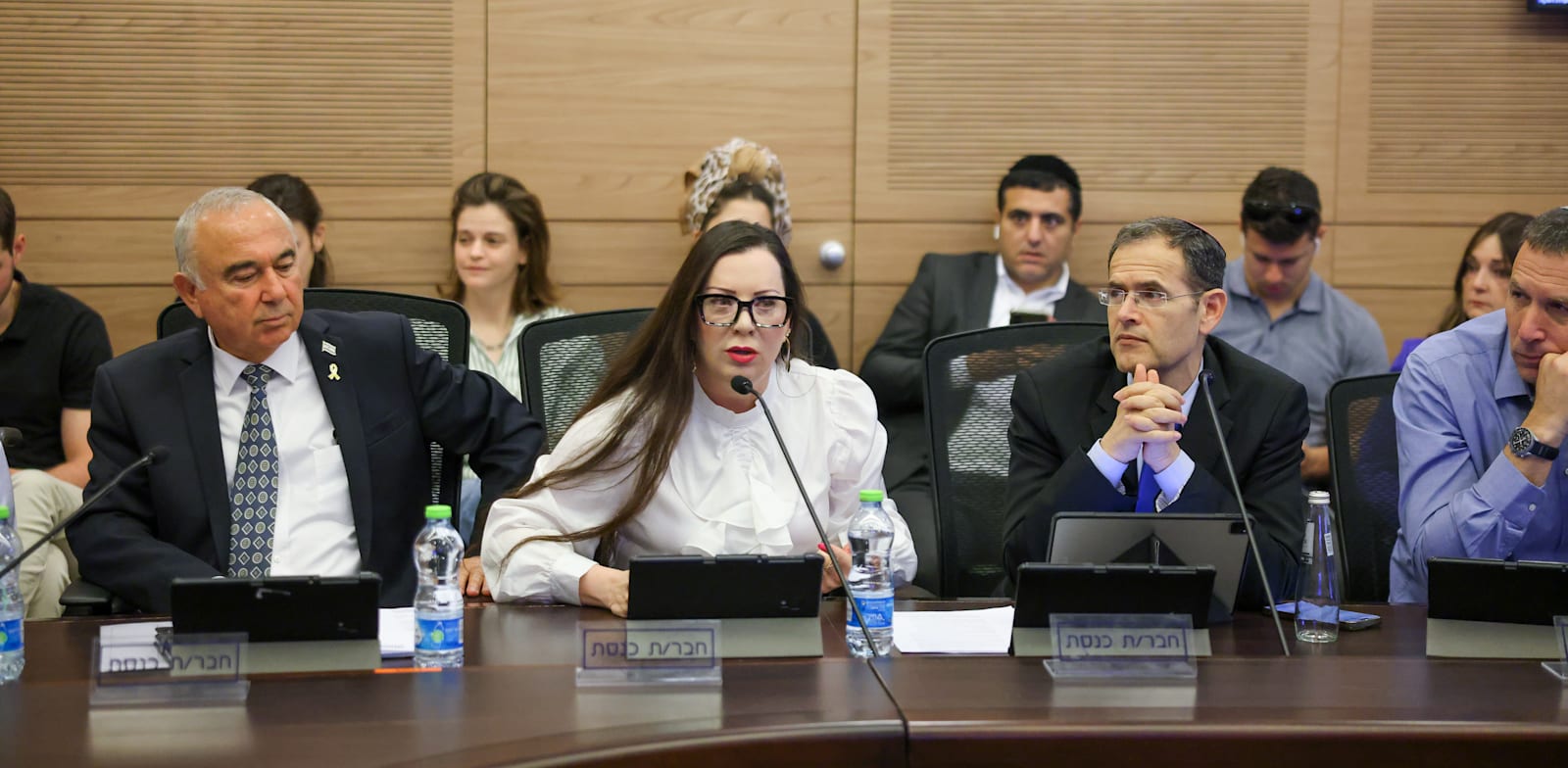 "חברי הכנסת טלי גוטליב ומשה סעדה בוועדת החוקה בנושא החוק לבחירת רבני ערים, היום (ג') / צילום: נועם מושקוביץ', דוברות הכנסת"