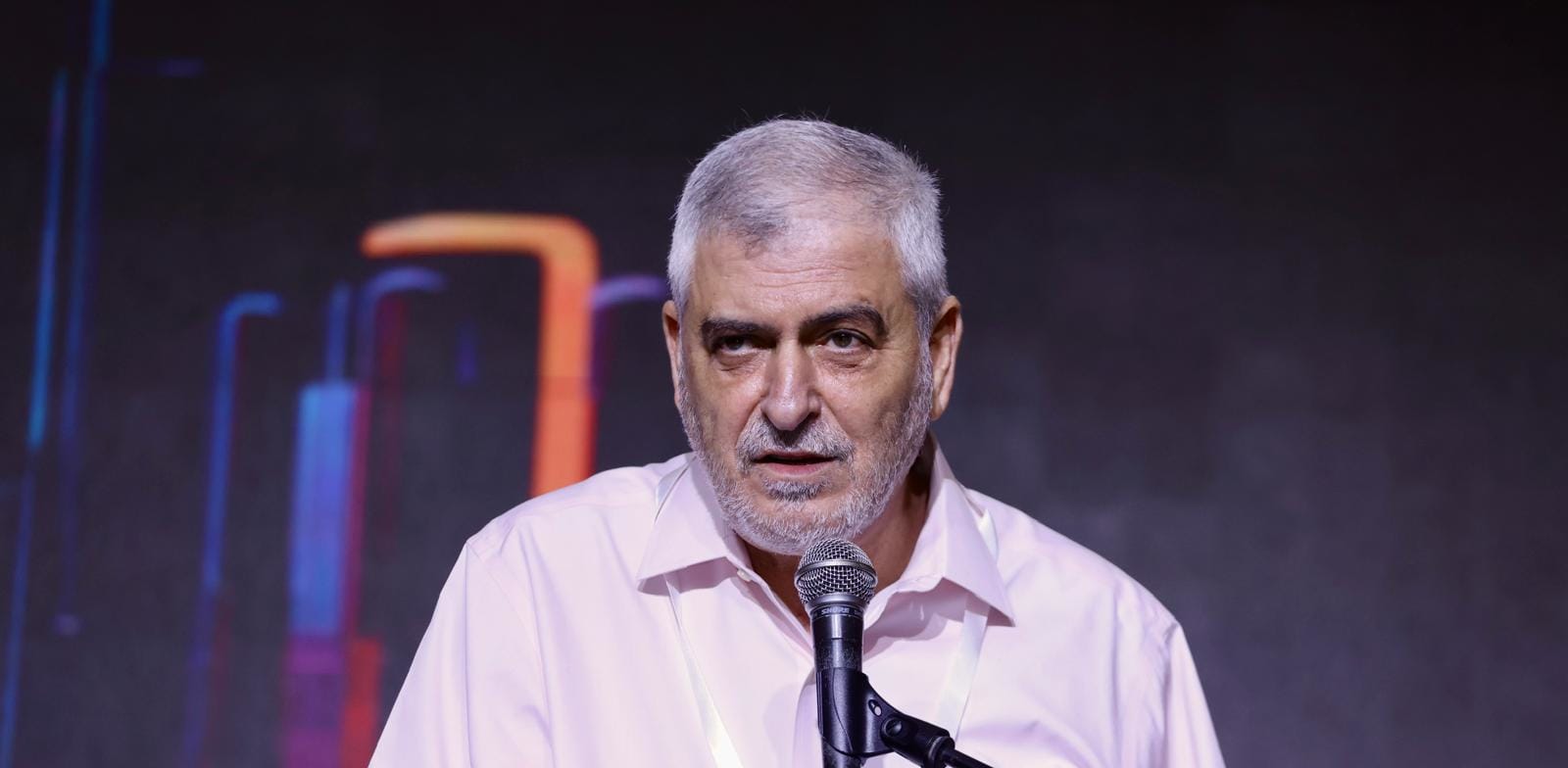 "דב קוטלר, מנכ''ל בנק הפועלים, בכנס הנדל''ן של EY / צילום: כדיה לוי"