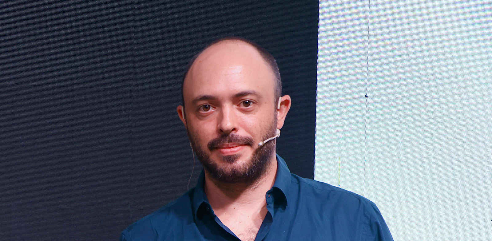 "אורי פרל, מנהל השיווק של פאפאיה, בכנס MAD HEAD / צילום: כדיה לוי"