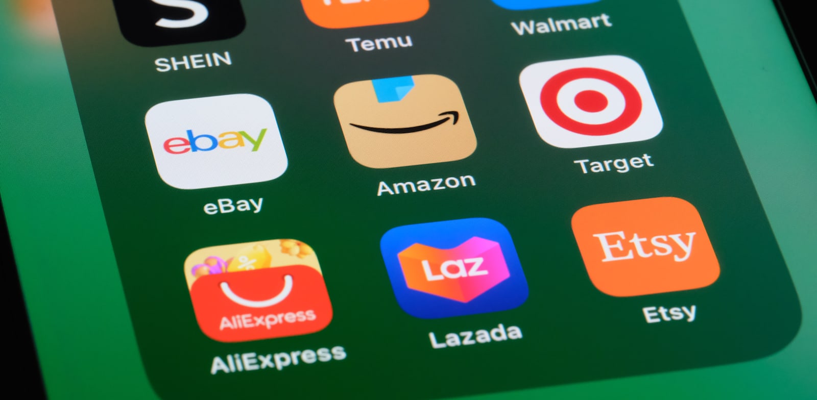 אפליקציות של אתרי קניות סיניים / צילום: Shutterstock