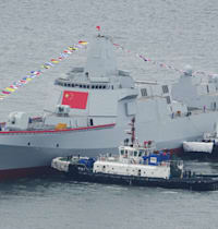 ספינות טילים מדגם 055 תוצרת סין / צילום: Reuters, Liu debin