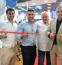 פתיחת הדיוטי פרי בנמל התעופה בחיפה / צילום: רמי שלוש