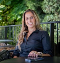 אלינור עזריאלי, מתווכת בצפת / צילום: מיכל הידרומדיה