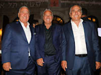 האחים אבי, רפי וג'ו נקש / צילום: אביב חופי