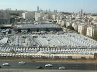 מגשר רכבי ליסינג בתל אביב / צילום: עינת לברון