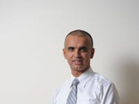 עו''ד אלדד כורש / צילום: איל יצהר