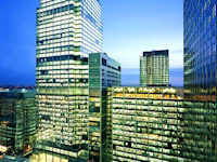 מרכז סיטיגרופ בלונדון / צילום: יח''צ