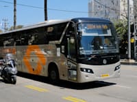 אוטובוס של מטרופולין / צילום: איל יצהר