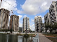 בנייה בחדרה / צילום: Shutterstock