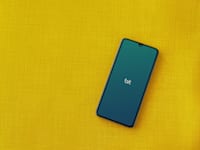 אפליקציית bit / צילום: Shutterstock, Maor Winetrob