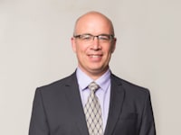 הכלכלן הראשי של מיטב דש, אלכס זבז'ינסקי / צילום: רמי זרנגר