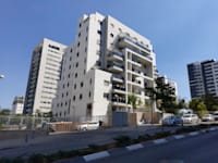 ראש העין. מכירות דירות יד שנייה דווקא עלו / צילום: איל יצהר