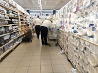 סניף של רשת אושר עד. 39% בחרו בה כרשת הזולה ביותר / צילום: תמר מצפי