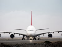 מטוס איירבוס A380 / צילום: Shutterstock, G Tipene