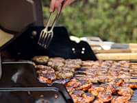 מנגל ביום העצמאות / צילום: Shutterstock