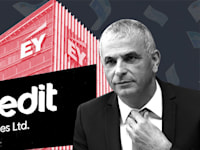 משה כחלון. כתב אישום בפרשת יונט קרדיט / עיבוד: צילום: אלכס קולומויסקי, עיבוד: טלי בוגדנובסקי