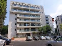 פינוי־בינוי ברחוב בר אילן ברעננה. פגיעה בזכות הקניין? / צילום: איל יצהר