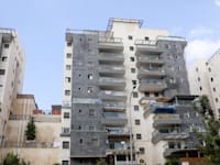 בניין דירות. מרבית המשכירים לא בהכרח ממהרים להעלות מחירים / צילום: שלומי יוסף
