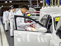 מפעל ייצור רכב בשנחאי / צילום: Shutterstock