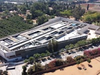 חוות השרתים סארברפארם במושב בני ציון / צילום: ט. ג. הפקות