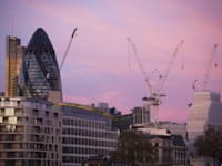 לונדון עדיין שומרת על ההובלה בצמרת / צילום: Shutterstock, Juanan Barros Moreno