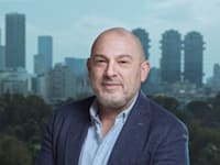 יוסי פרשקובסקי, מבעלי ומנכ''ל חברת הבנייה פרשקובסקי / צילום: טל גבעוני