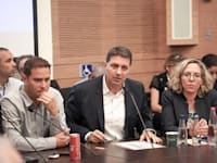 יו''ר מרכז השלטון המקומי, חיים ביבס, בדיון ועדת הכספים לעניין קרן הארנונה / צילום: דני שם טוב, דוברות הכנסת