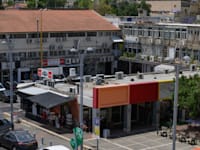 עסקים קטנים בקריית שמונה / צילום: אייל מרגולין