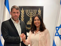 שרת התחבורה מירי רגב ומנכ''ל המשרד משה בן זקן / צילום: דוברות השרה רגב