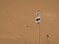 התפטרתם או פוטרתם? / צילום: Unsplash, perry c