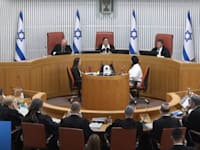 שופטי בית המשפט העליון דנים בעתירות נגד חוק הנבצרות / צילום: דוברות הרשות השופטת