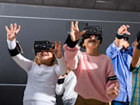 אימוץ מוקדם של חידושים טכנולוגיים חשוב ל־63% מבני דור האלפא / צילום: Shutterstock