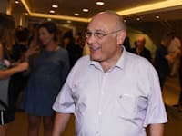 השופט בדימוס מנחם פינקלשטיין, נציב תלונות הציבור על מייצגי המדינה בערכאות / צילום: אביב חופי