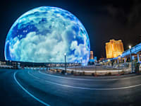 the sphere / צילום: Shutterstock, Paparacy