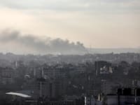 טילים משוגרים מרצועת עזה, הבוקר / צילום: Reuters, Majdi Fathi