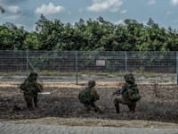 כוחות צה''ל בעוטף עזה (ארכיון) / צילום: Reuters, Ilia Yefimovich