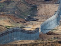 גדר הגבול בעזה / צילום: Reuters, Alexander Ermochenko