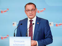 טינו כרופאלה, ראש מפלגת הימין הקיצוני ''אלטרנטיבה לגרמניה'' / צילום: Reuters, Bernd Elmenthaler