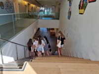 תלמידות בבית הספר למפונים בעמק הירדן / צילום: מועצה אזורית עמק הירדן