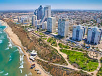 קו החוף בנתניה / צילום: Shutterstock