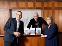 נילי, רני וד''ר גיא וינברג / צילום: רמי זרנגר