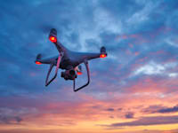 טכנולוגיות הרחפנים הן מהפורחות בתחום הביטחוני / אילוסטרציה: Shutterstock, Dmitry Kalinovsky