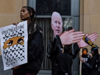 הפגנה פרו-פלסטינית מחוץ לבית המשפט הפדרלי באוקלנד, קליפורניה, בשבוע שעבר / צילום: Reuters, Pol Vio Namer