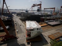 מספנת יונדאי בקוריאה הדרומית, בה התרחשה התאונה / צילום: Reuters, Kim Hong-Ji