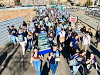 הפגנה הקוראת לשוויון בנטל. בלי נתונים מסולפים / צילום: שב״פ sha_b_p@